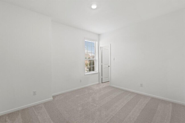 Building Photo - 3616 Field Coast Ln