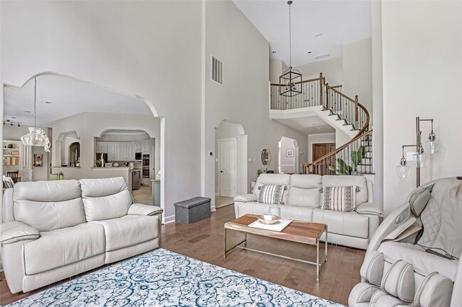 Building Photo - 29006 Reserve Bend Dr