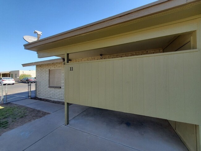 Interior Photo - Apache Road Apartments