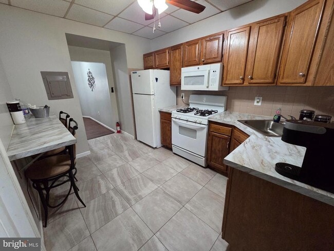 Building Photo - 312 Concord Ave