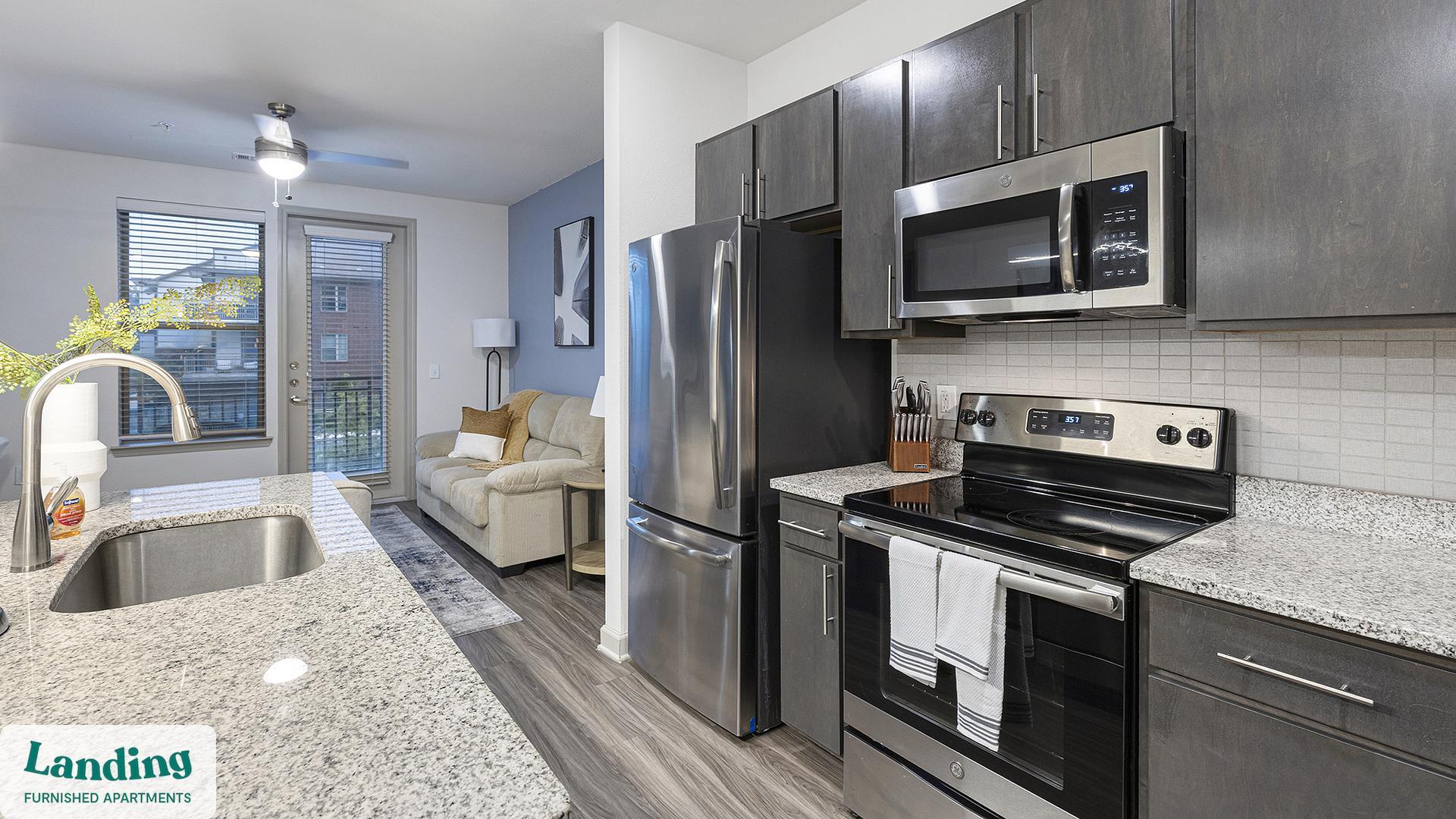 Building Photo - 2800 NE Green Oaks Blvd