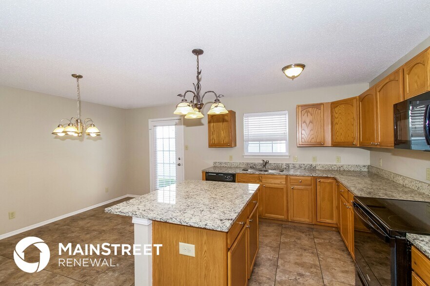 Building Photo - 2031 Bridlewood Dr