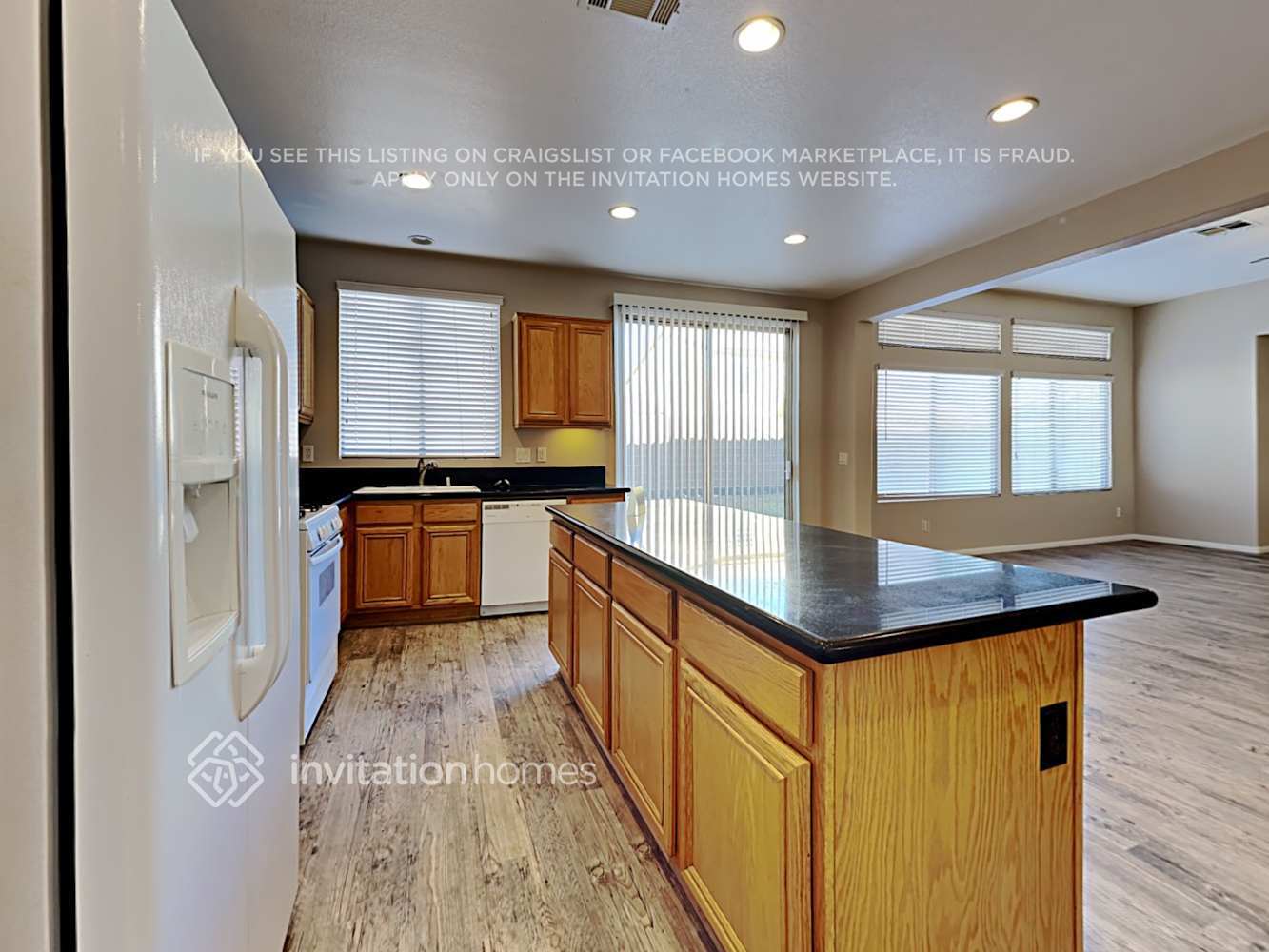 Building Photo - 7394 Longhorn Lodge Ave