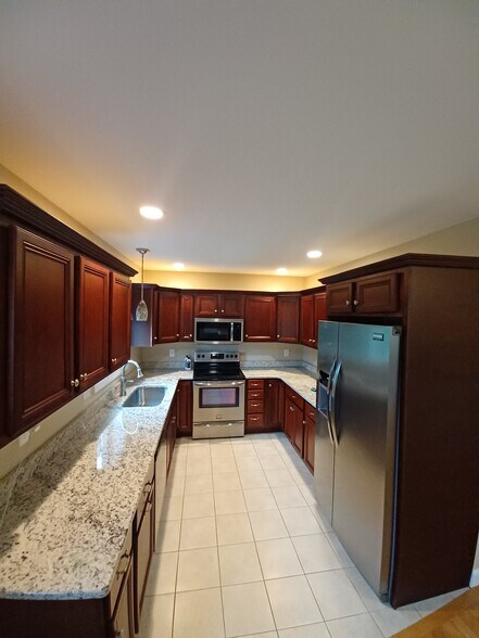 Building Photo - 171 Columbus Ave