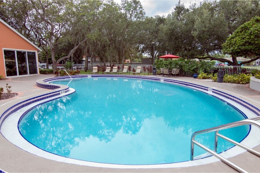 Malabar Lakes Apartments Palm Bay, FL Apartment Finder