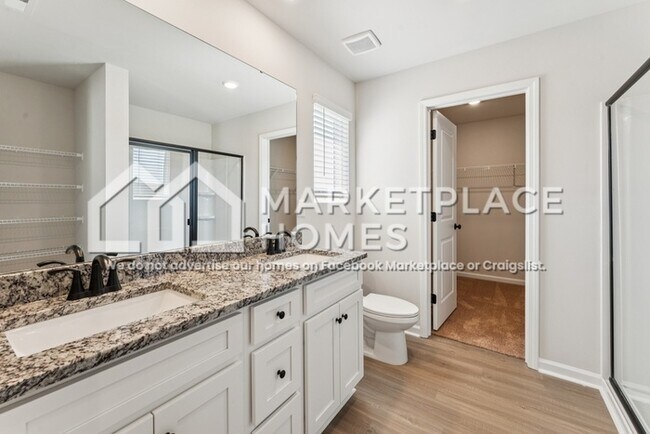 Building Photo - 3402 Saddlebred Dr