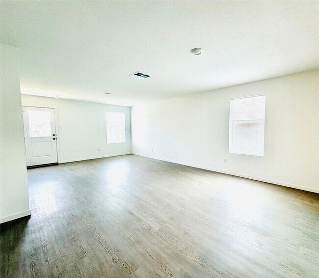 Building Photo - 449 Jones Bch Ln