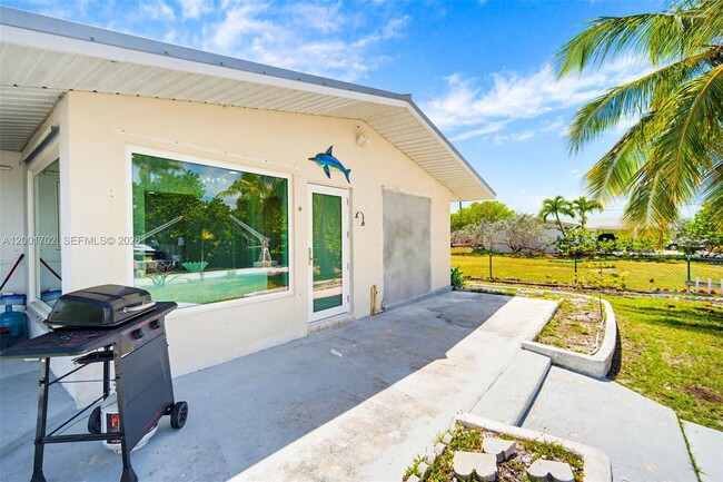 Building Photo - 30361 Hardin Rd