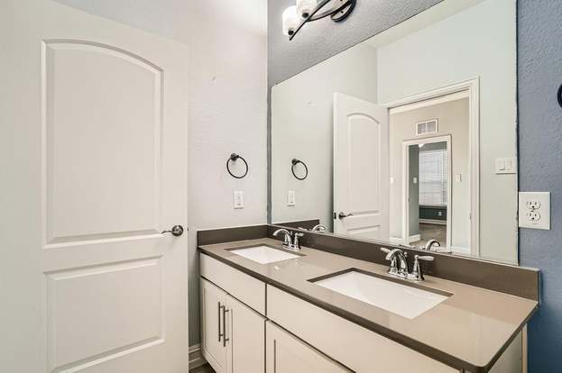 Building Photo - 3404 Glendale Ln