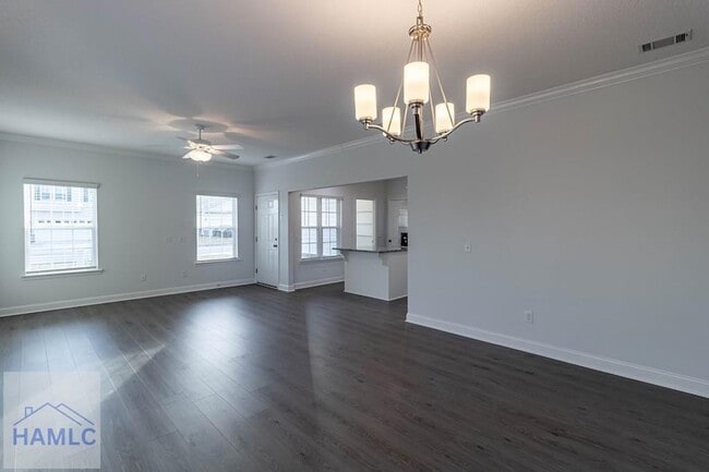 Building Photo - 260 Rutledge Dr