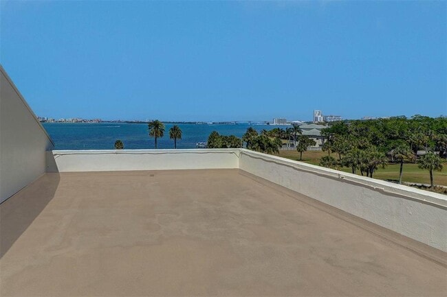 Building Photo - 50 Coe Rd