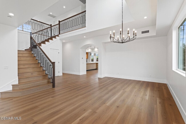 Building Photo - 295 Toyon Ct