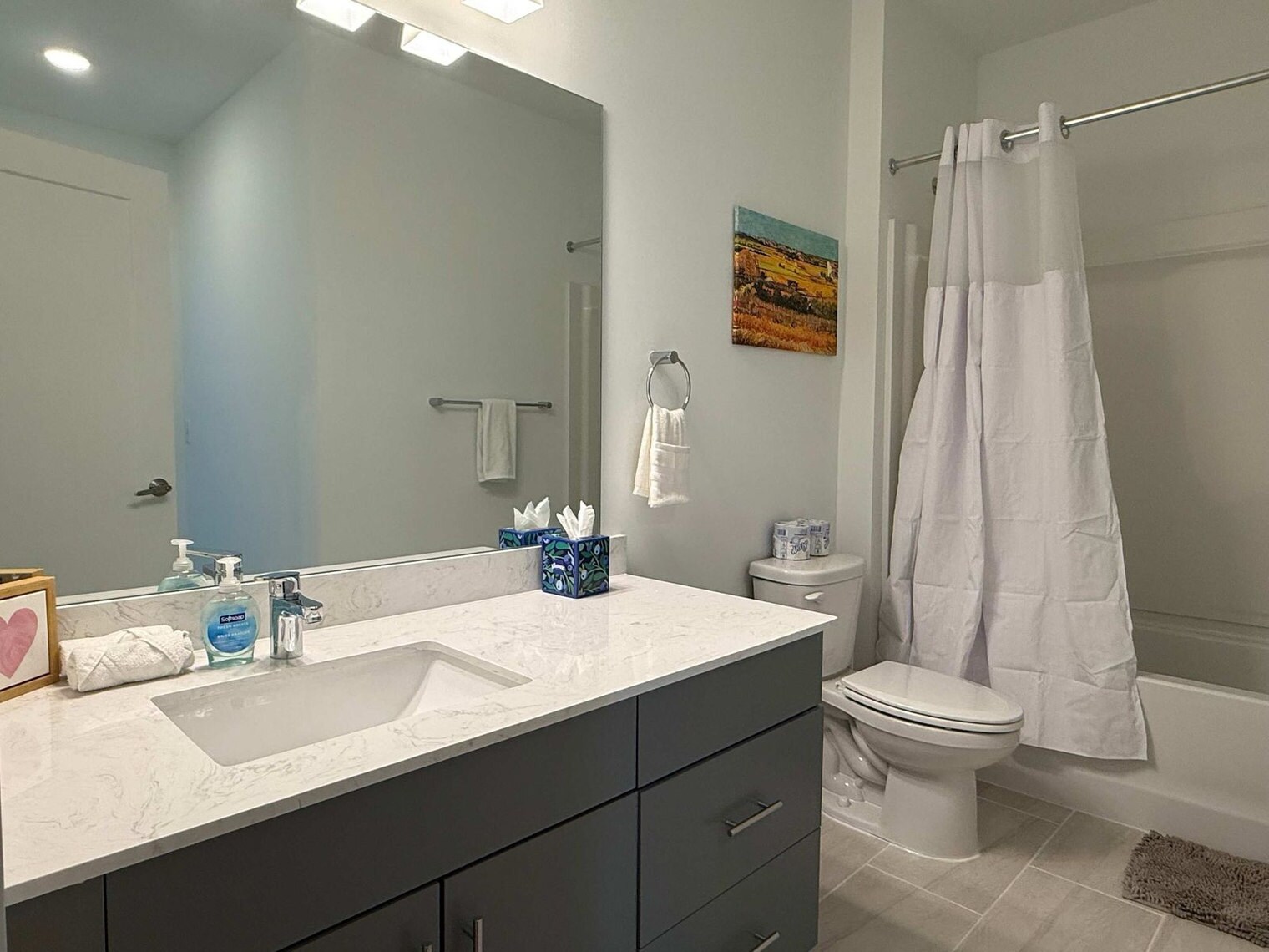 Building Photo - 525 Parkway Dr NE