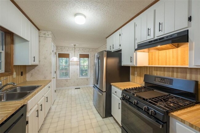 Building Photo - 3086 Cynthia Ct