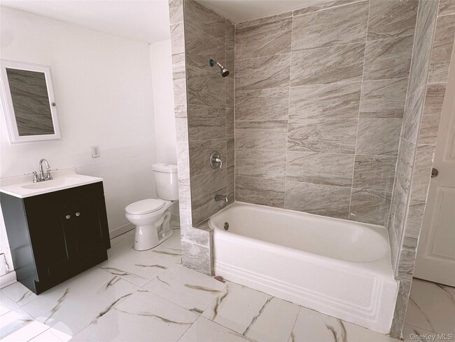 Building Photo - 146 NY-284