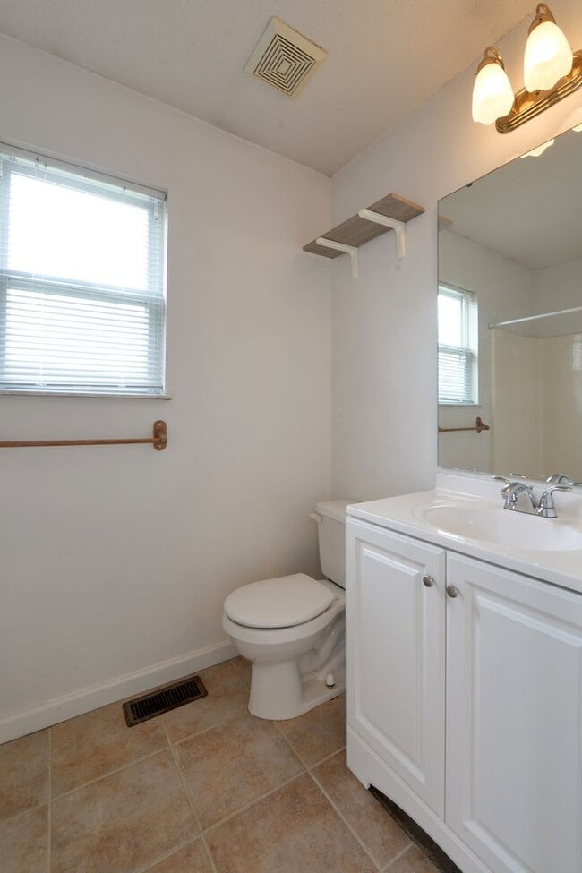 Building Photo - 4162 Whitehall Dr