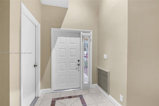 Building Photo - 3562 Southern Orchard Rd W