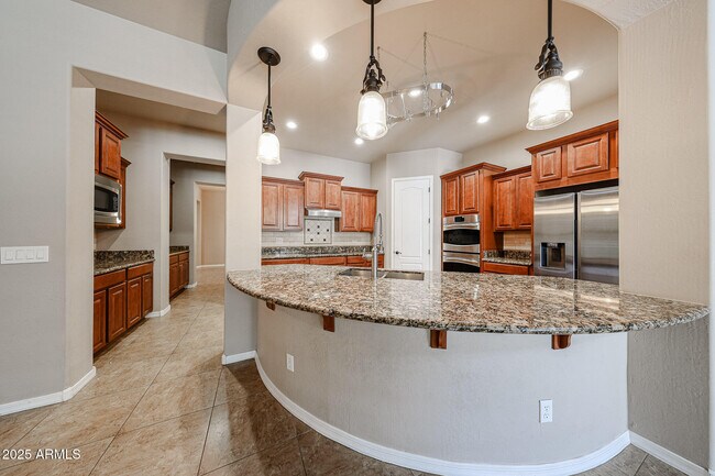 Building Photo - 4318 N 180th Dr