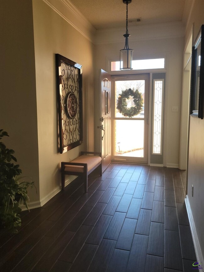 Building Photo - 206 Rhett Ct