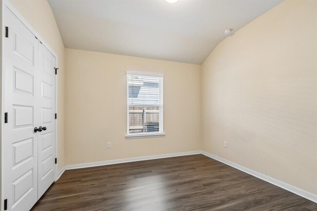 Building Photo - 9813 Eloquence Dr