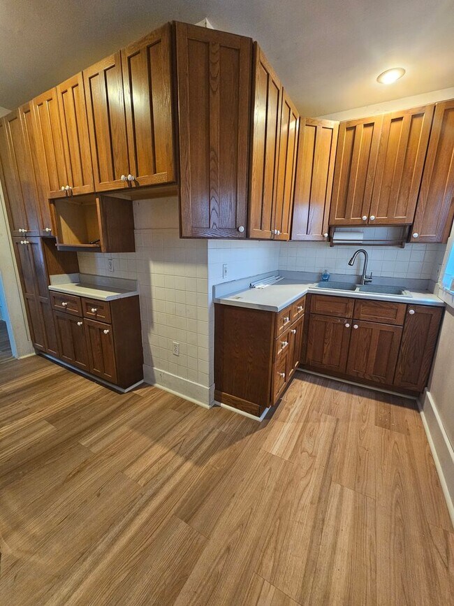 Building Photo - There is a $25 fee per application and everyone over 18 needs to fill out their own application.