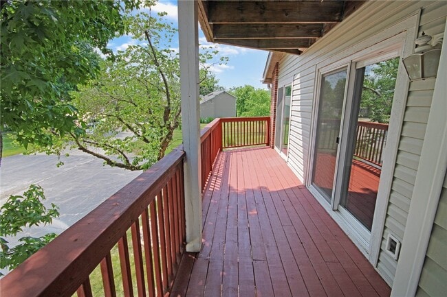 Building Photo - 421 Shirley Ridge Dr