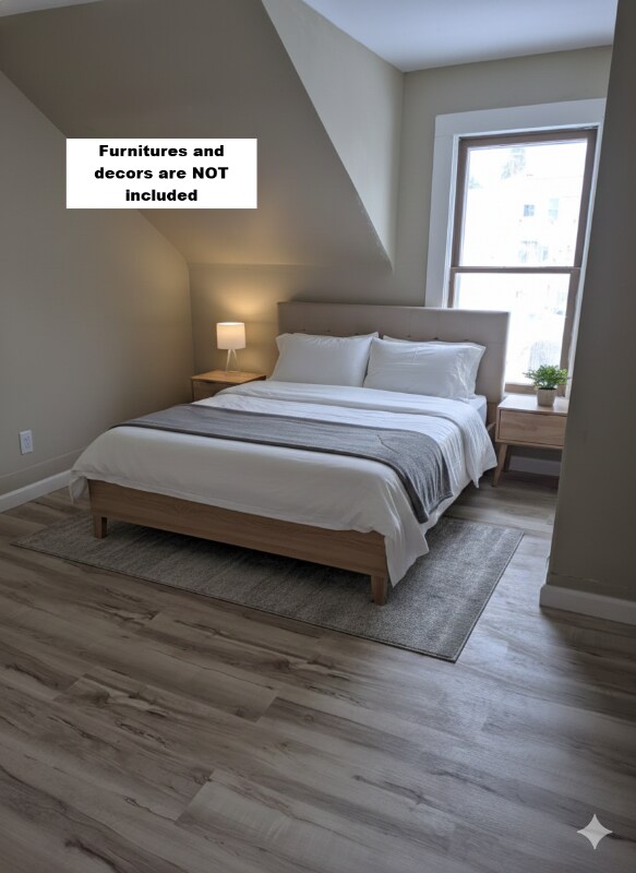 Building Photo - 27 Clarence St