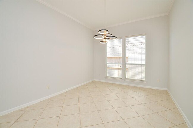 Building Photo - 3910 Jade Cove Ln