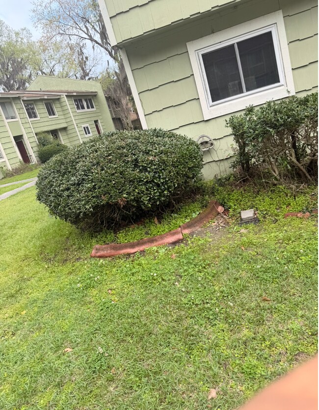 Building Photo - 527 Tibet Ave