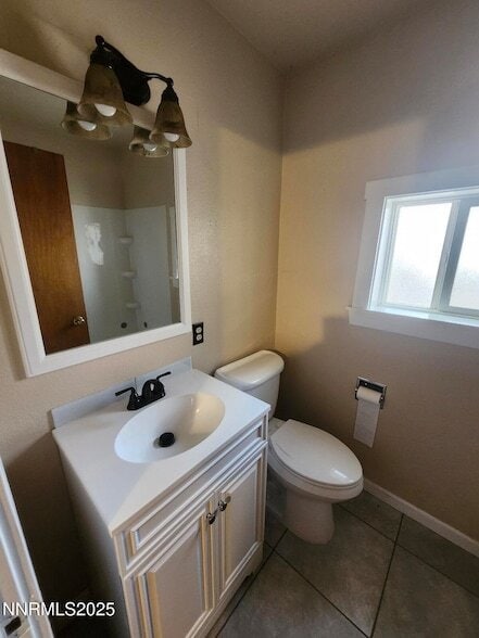 Building Photo - 880 Truckee Ln