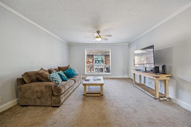 Building Photo - 10019 Regal Park Ln