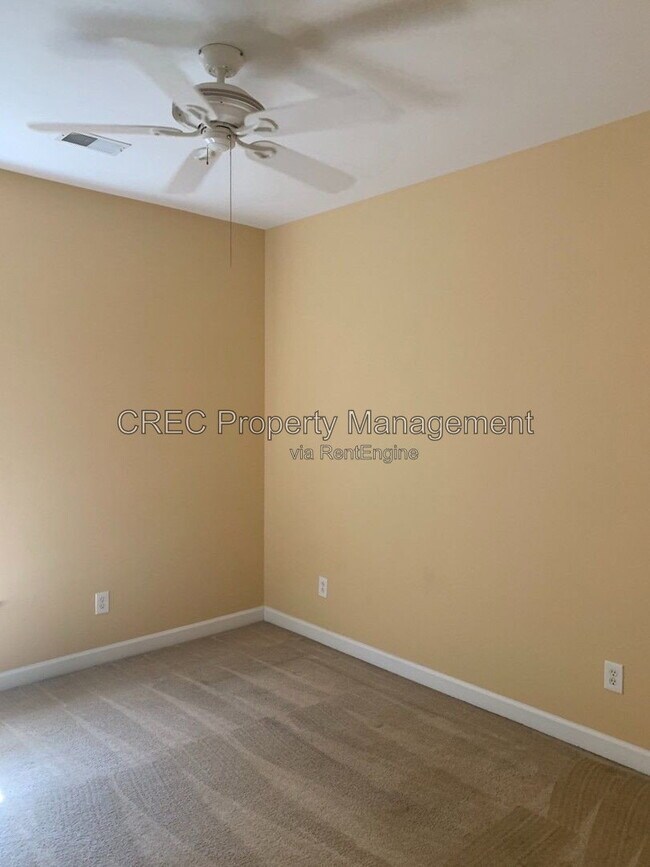 Building Photo - 1415 Belcourt Ln