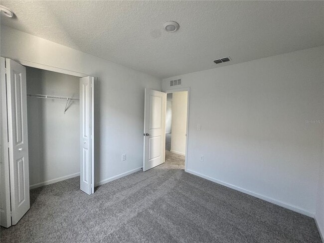 Building Photo - 2167 Chris Dr