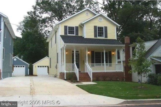 Building Photo - 5654 8th Rd N