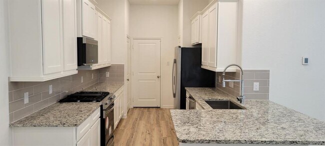 Building Photo - 579 Dry Fork Ln