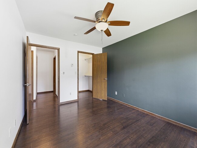 Building Photo - Central Fort Collins Convenience | 2 Bed Condo + Garage Near Drake & College