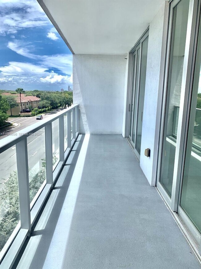 Building Photo - 7825 NW 107th Ave