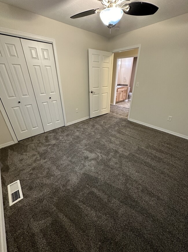 Building Photo - 1413 29th Ave S