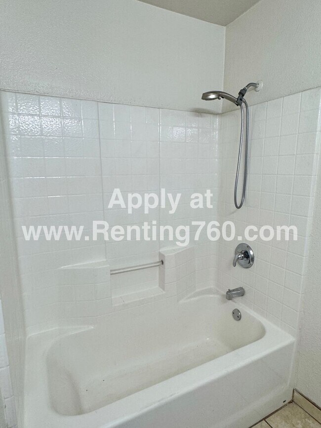 Building Photo - 57212 Chipmunk Trail