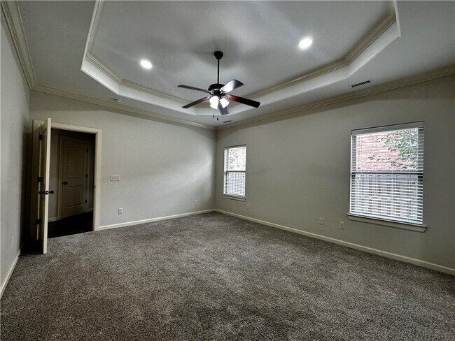 Building Photo - 584 N Mulligan Dr