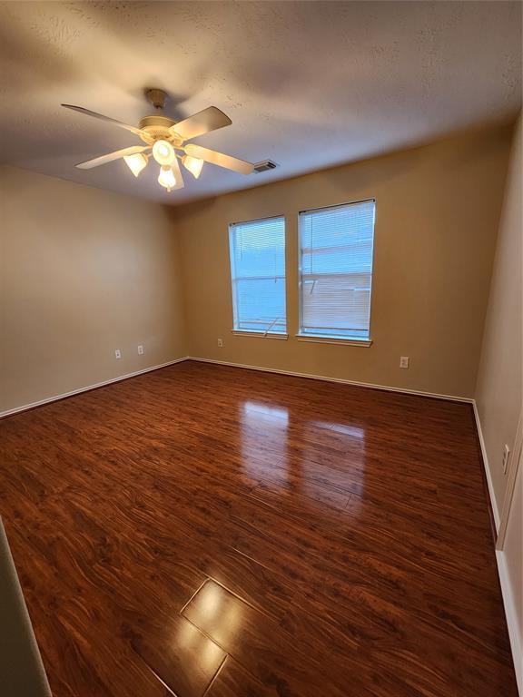 Building Photo - 16535 Great Oaks Glen Dr