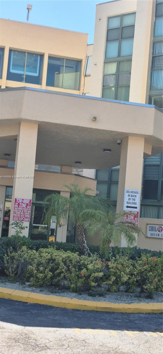 Building Photo - 2075 SW 122nd Ave