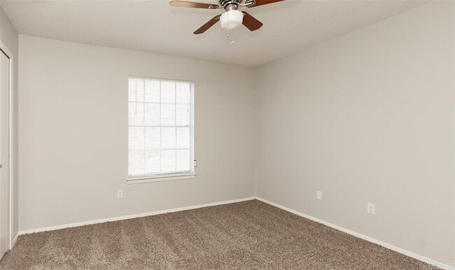 Building Photo - 25 Powhatan Dr