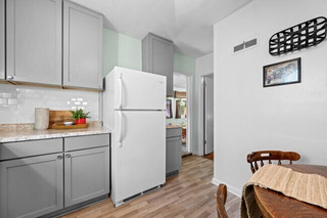 Building Photo - 3 Bedroom Home in Lynchburg