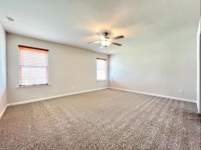 Building Photo - 1592 Villageside Ct