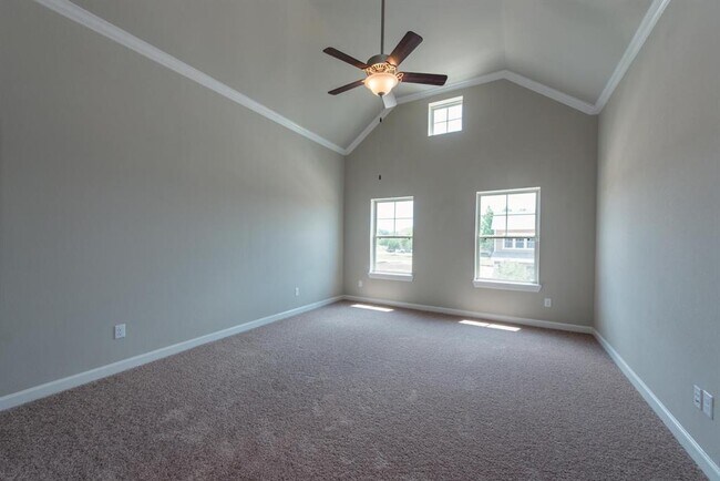Building Photo - 6011 Dark Kite Trl