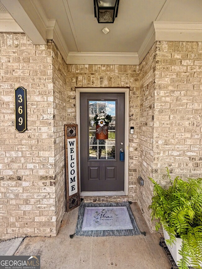 Building Photo - 369 Auburn Crossing Dr