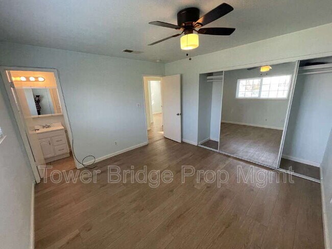 Building Photo - 8724 Halverson Dr