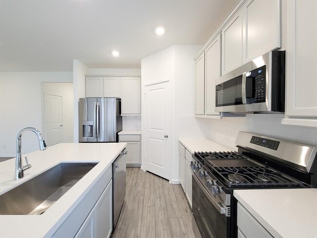 Building Photo - 9742 Rialto Hts Dr