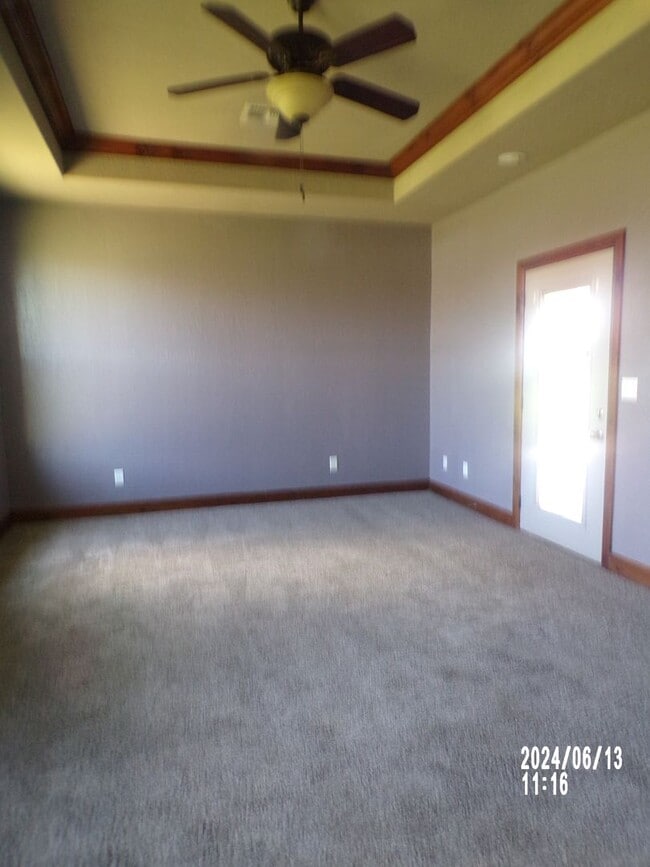 Building Photo - Great Eastside Home
